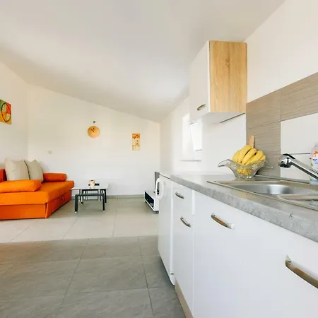 Apartment Luce