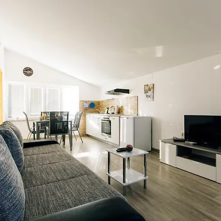 Apartment Luce